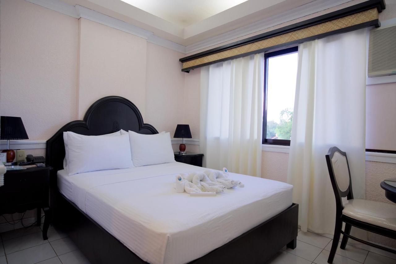 Dao Diamond Hotel & Restaurant Tagbilaran City Ngoại thất bức ảnh