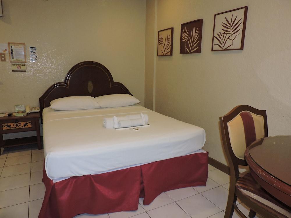 Dao Diamond Hotel & Restaurant Tagbilaran City Ngoại thất bức ảnh